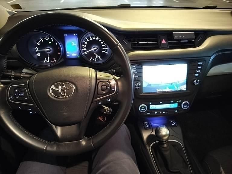 Brugt Toyota Avensis 145 HK (106 kW) 2015 Sedan