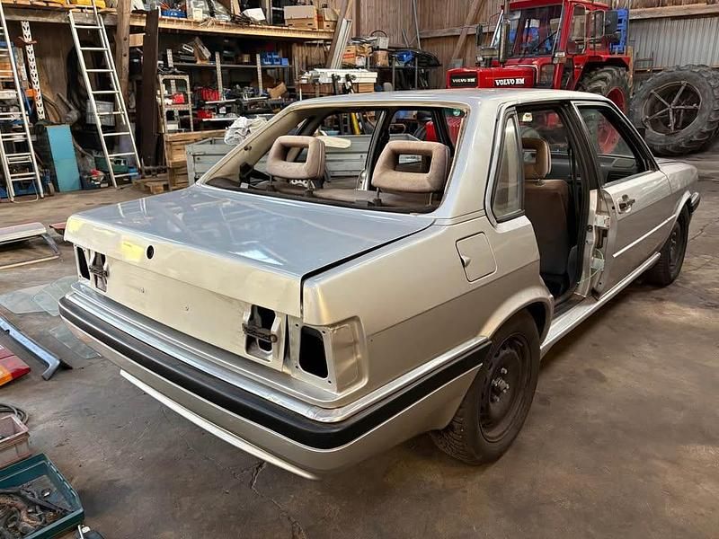 Brugt Audi 90 115 HK (84 kW) 1985 Sedan