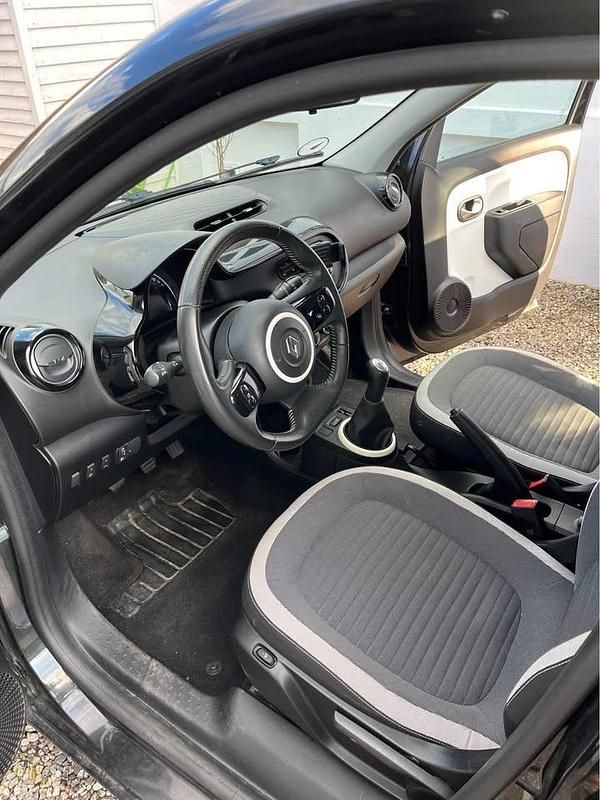 Brugt Renault Twingo SE 71 HK (52 kW) 2016 Sort Hatchback