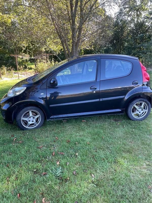 Brugt Peugeot 107 68 HK (50 kW) 2009 Hatchback