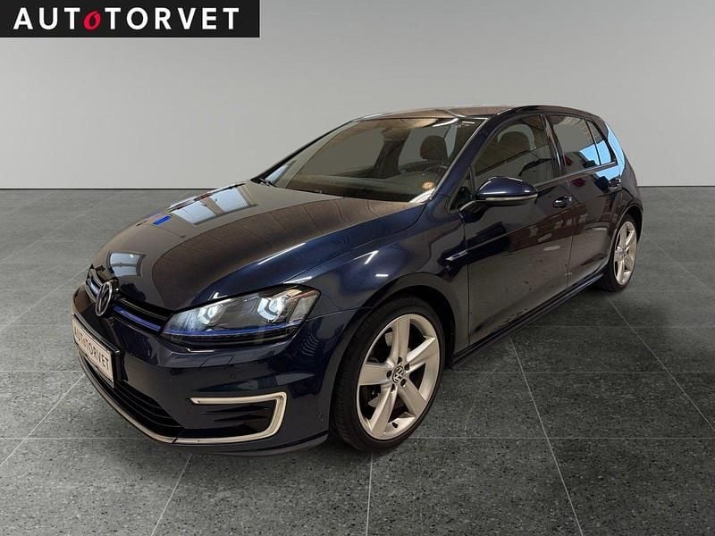 Blåmetal Brugt 2015 VW Golf VII GTE Hatchback | 121.700 kr. (Fair pris) - Billede 1/4