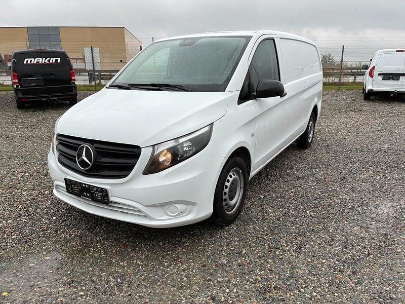 Farve: hvid Brugt 2022 Mercedes Vito Van | 189.820 kr. (God pris) - Billede 1/4