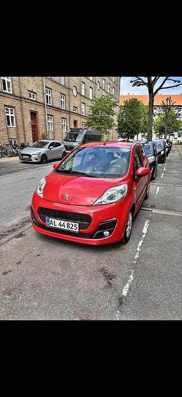 Rød Brugt 2014 Peugeot 107 Hatchback | 25.998 kr. (Fair pris) - Billede 1/4