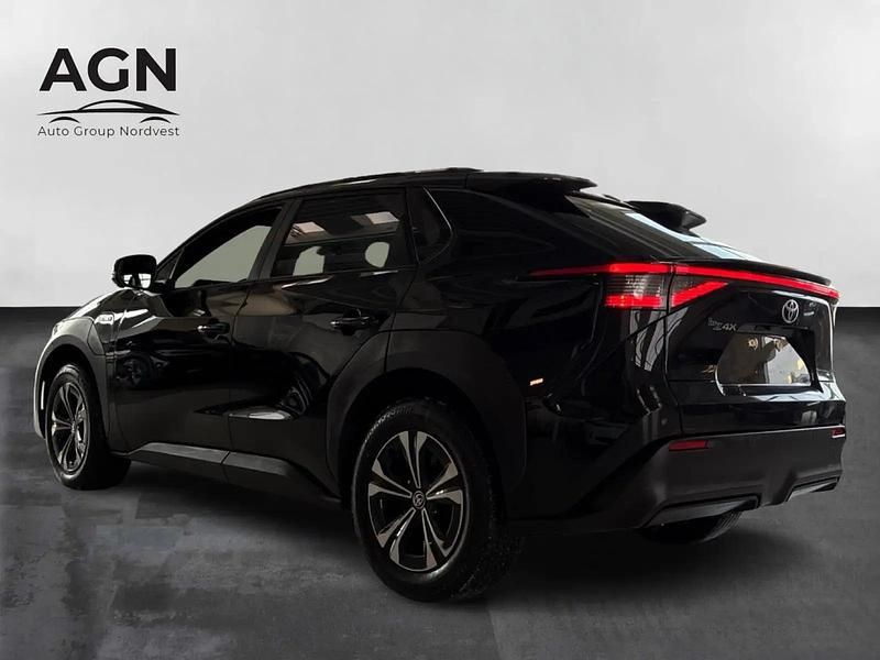 Brugt Toyota bZ4X Active 150 kW (204 HK) 2023 Sortmetal SUV