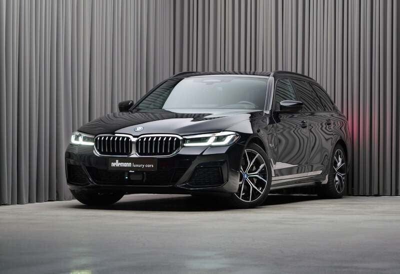 Sortmetal Brugt 2022 BMW 530e M Sport Stationcar | 555.000 kr. - Billede 1/4