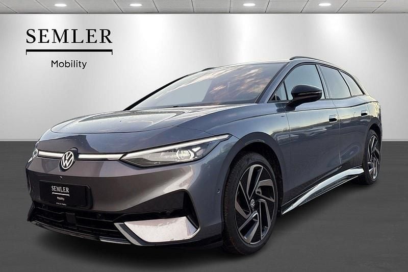 Lysblåmetal Brugt 2025 VW ID.7 Style Stationcar | 424.900 kr. (God pris) - Billede 1/4