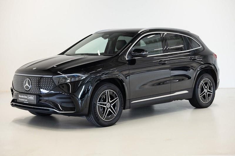 Farve: sort Brugt 2025 Mercedes EQA250+ AMG SUV | 349.900 kr. (Fair pris) - Billede 1/4