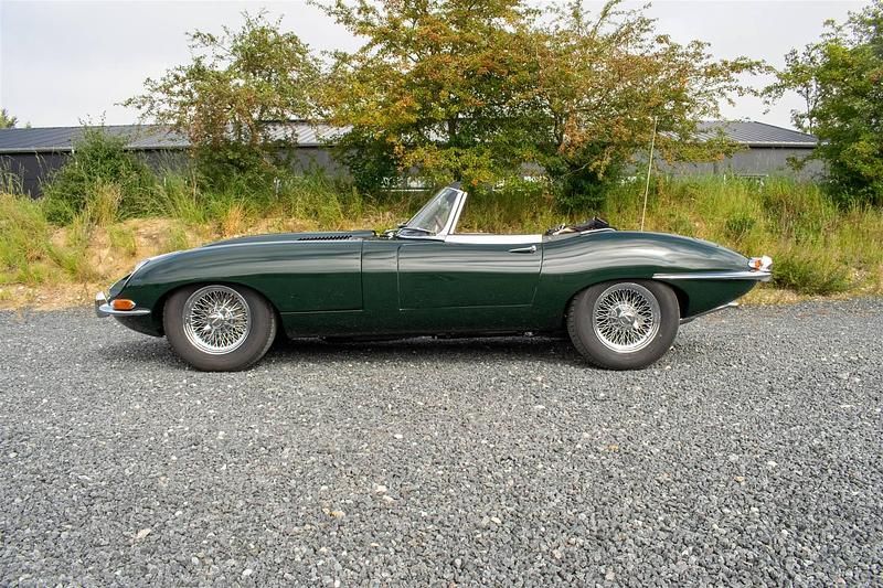 Brugt Jaguar E-Type 265 HK (194 kW) 1968