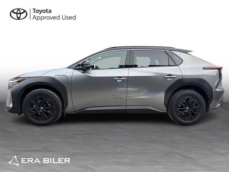 Brugt Toyota bZ4X Executive 150 kW (204 HK) 2025 Grå metal / sort tag SUV