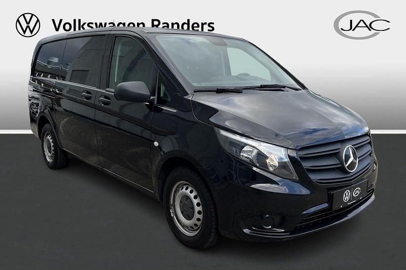 Sort Brugt 2021 Mercedes Vito MPV | 199.900 kr. - Billede 1/4