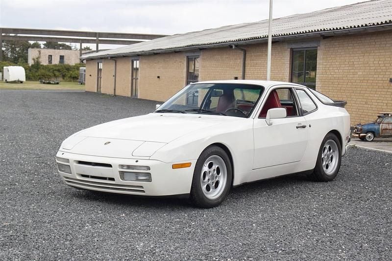 Brugt Porsche 944 Turbo 220 HK (161 kW) 1986