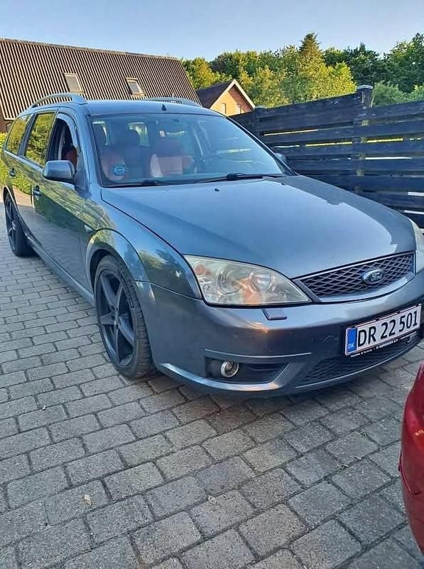 Brugt 2002 Ford Mondeo ST Stationcar | 30.000 kr. - Billede 1/4