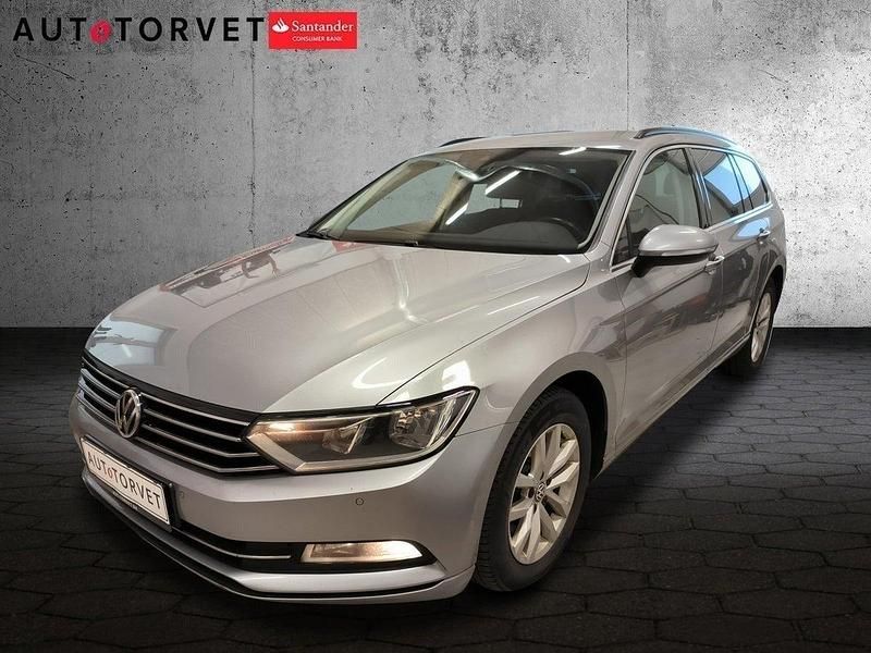 Sølvmetal Brugt 2019 VW Passat Comfortline Stationcar | 159.700 kr. (Super pris) - Billede 1/4