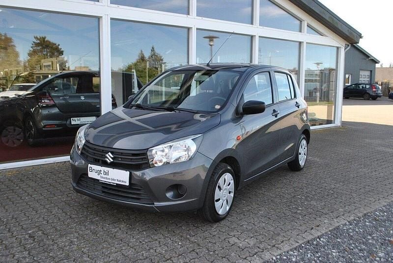 Koksgrå metal Brugt 2016 Suzuki Celerio Comfort Hatchback | 58.995 kr. (God pris) - Billede 1/4