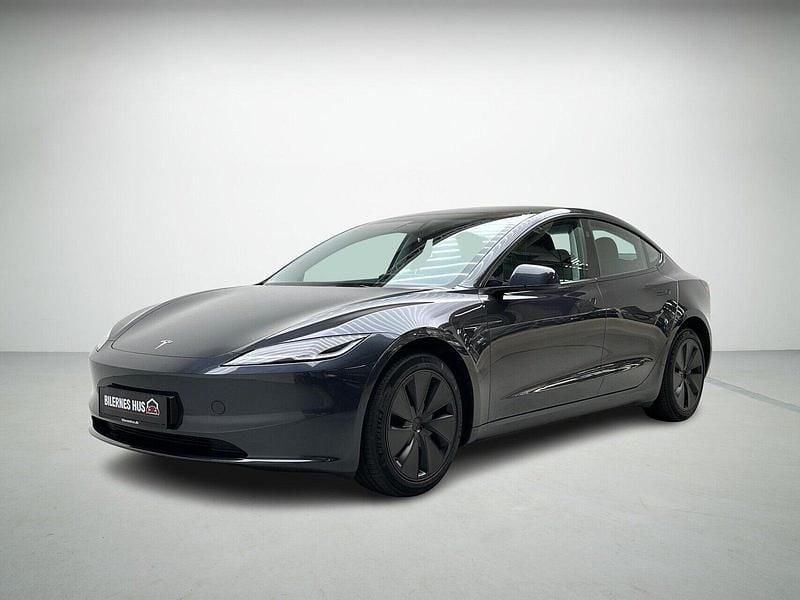 Gråmetal Brugt 2024 Tesla Model 3 Long Range RWD Sedan | 254.900 kr. (Super pris) - Billede 1/4