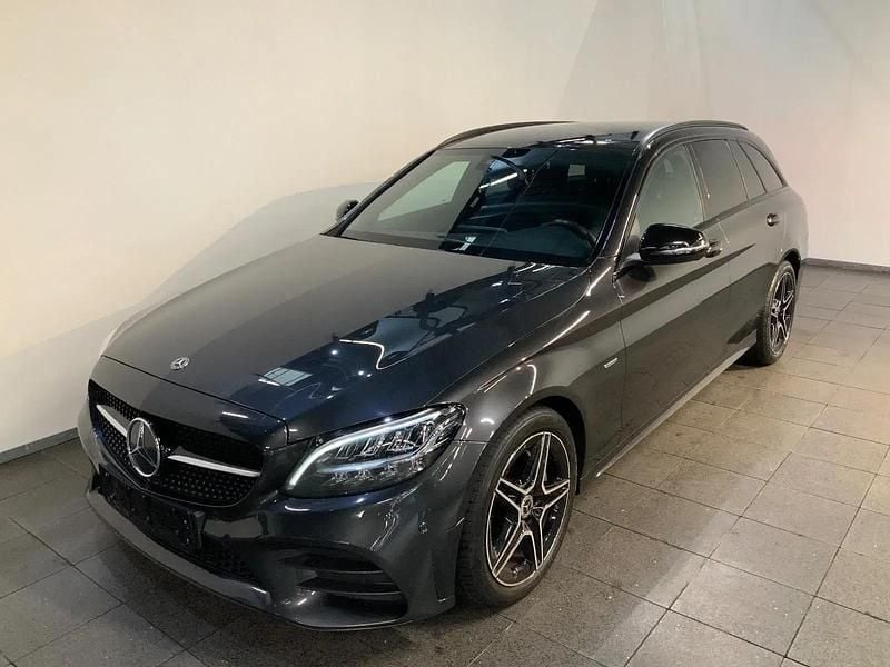 Grå Brugt 2021 Mercedes C220 AMG line Stationcar | 299.900 kr. (God pris) - Billede 1/4