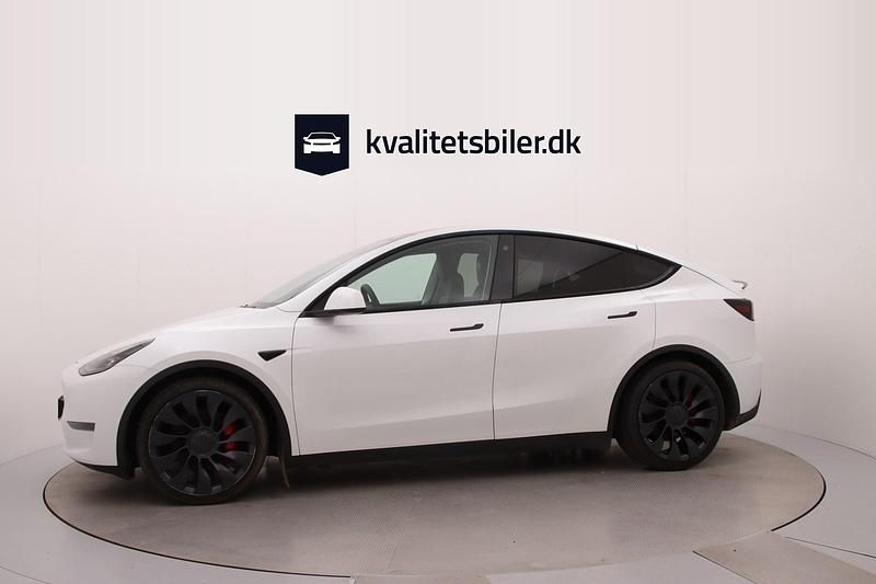 Brugt Tesla Model Y Performance 392 kW (534 HK) 2023 Hvidmetal SUV
