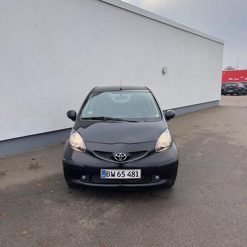 Brugt Toyota Aygo 68 HK (50 kW) 2007 Hatchback