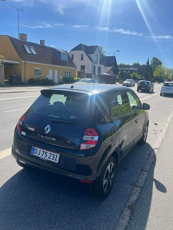 Brugt Renault Twingo Expression 70 HK (51 kW) 2015 Sort Hatchback