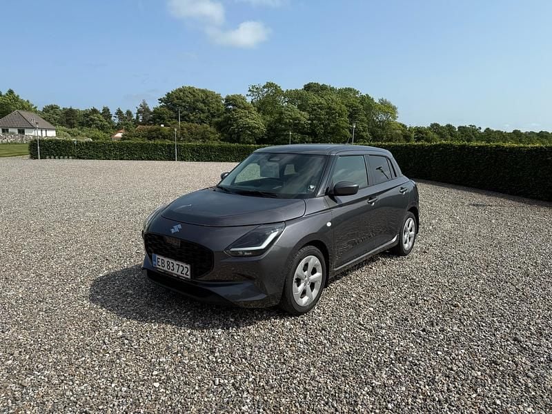 Ikke angivet Brugt 2024 Suzuki Swift Hatchback | 174.900 kr. (Dyr) - Billede 1/4