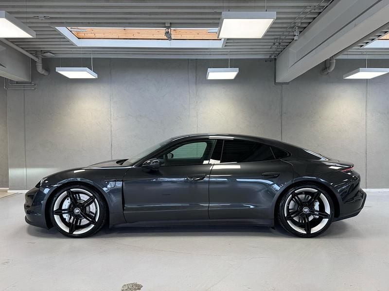 Brugt Porsche Taycan 4S Performance Package 360 kW (490 HK) 2021 Volcanogrey Sedan