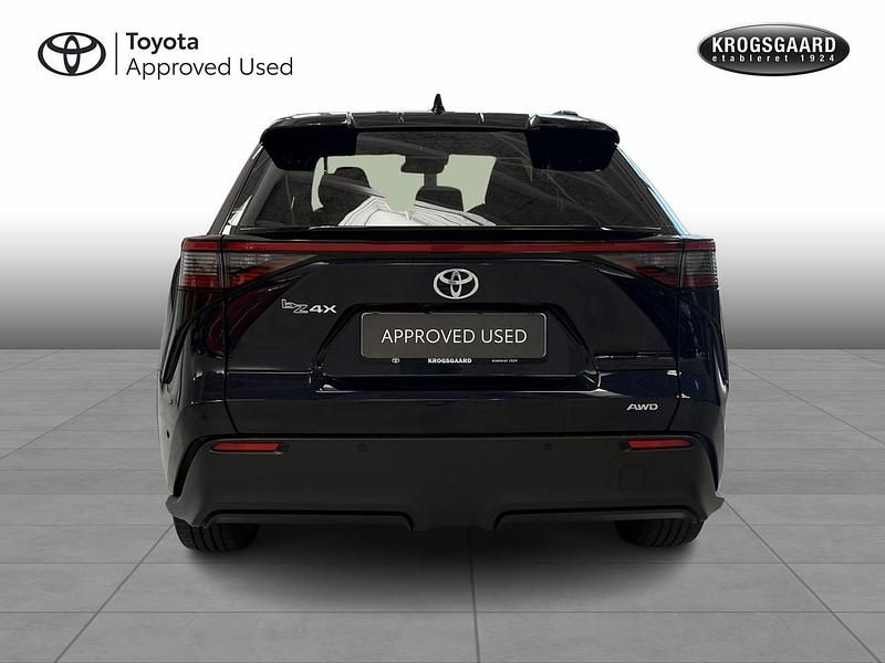 Brugt Toyota bZ4X Executive 160 kW (218 HK) 2024 2mt pacific blue/astral black SUV