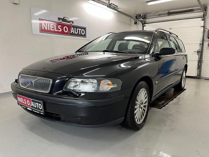 Brugt Volvo V70 Business Edition 140 HK (102 kW) 2003 Sortmetal Stationcar