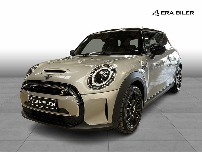 Melting silver metallic Brugt 2023 Mini Cooper SE Classic Hatchback | 184.900 kr. (Lidt for dyr) - Billede 1/4