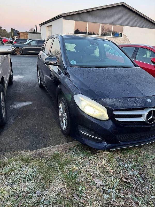 Brugt Mercedes B200 Business 2017 MPV