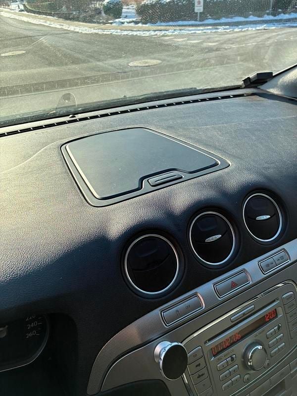 Brugt Ford S-MAX Collection 140 HK (102 kW) 2010 Grå MPV