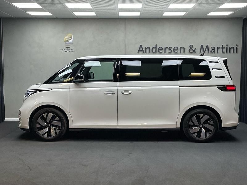 Ny VW ID. Buzz Pro 210 kW (286 HK) 2025 Candywhite MPV