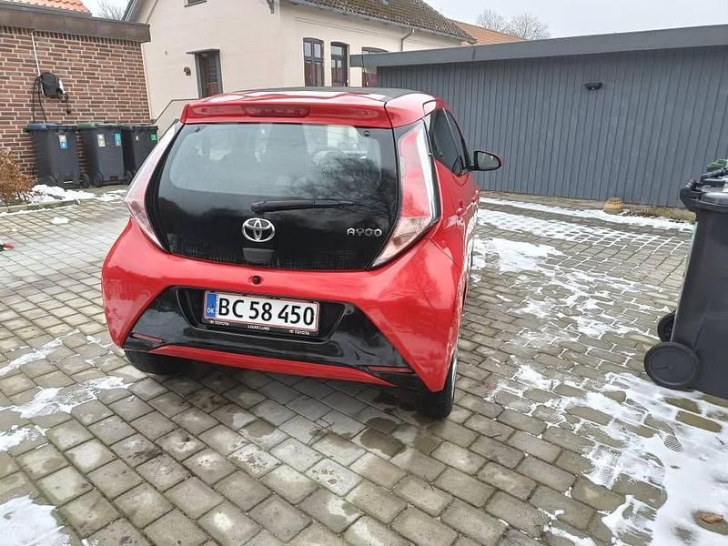 Brugt Toyota Aygo x-sky 68 HK (50 kW) 2016 Hatchback