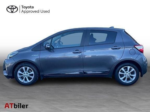 Brugt Toyota Yaris Hybrid H3 100 HK (73 kW) 2019 Koksmetal Hatchback