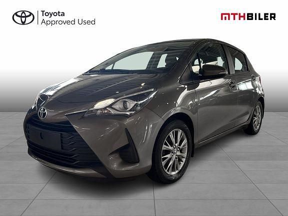 Platinum bronze Brugt 2017 Toyota Yaris T2 Hatchback | 74.900 kr. (Fair pris) - Billede 1/4