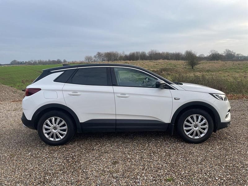 Brugt Opel Grandland X Innovation 120 HK (88 kW) 2018 Hvid SUV