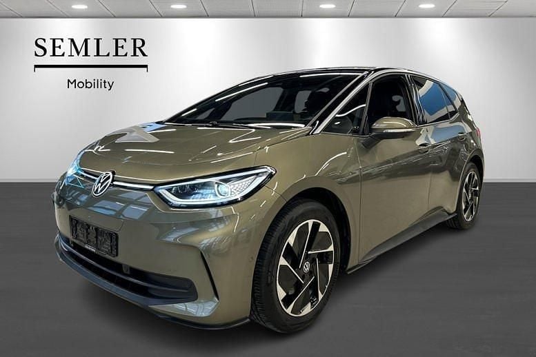 Mørkgrønmetal Brugt 2024 VW ID.3 Style Hatchback | 239.900 kr. (Fair pris) - Billede 1/4