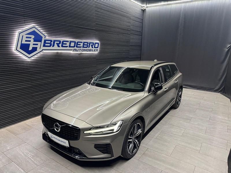 Brugt Volvo V60 R-Design 340 HK (250 kW) 2021 Gråmetal Stationcar