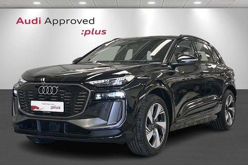 Sortmetal Brugt 2024 Audi Q6 e-tron Performance SUV | 674.900 kr. (Dyr) - Billede 1/4