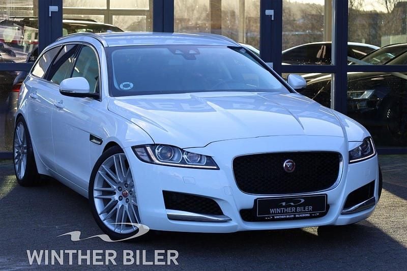 Hvid Brugt 2019 Jaguar XF Sportbrake Prestige Stationcar | 299.900 kr. - Billede 1/4