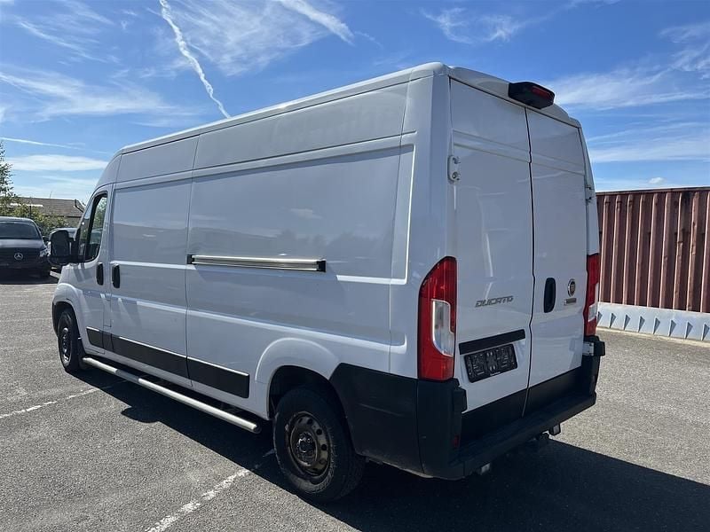 Hvid Brugt 2023 Fiat Ducato Van | 159.900 kr. - Billede 1/4