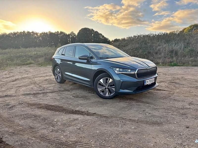 Grå Brugt 2021 Skoda Enyaq iV Loft SUV | 175.990 kr. (Super pris) - Billede 1/4