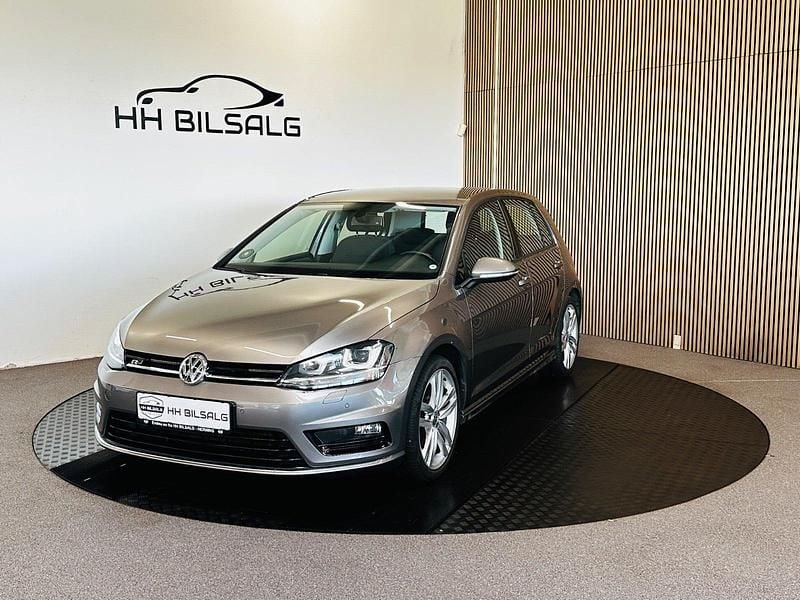 Gråmetal Brugt 2015 VW Golf VII R-line Hatchback | 109.700 kr. (Fair pris) - Billede 1/4