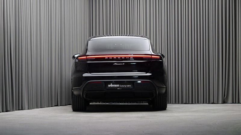Brugt Porsche Macan 284 kW (387 HK) 2024 Sort SUV