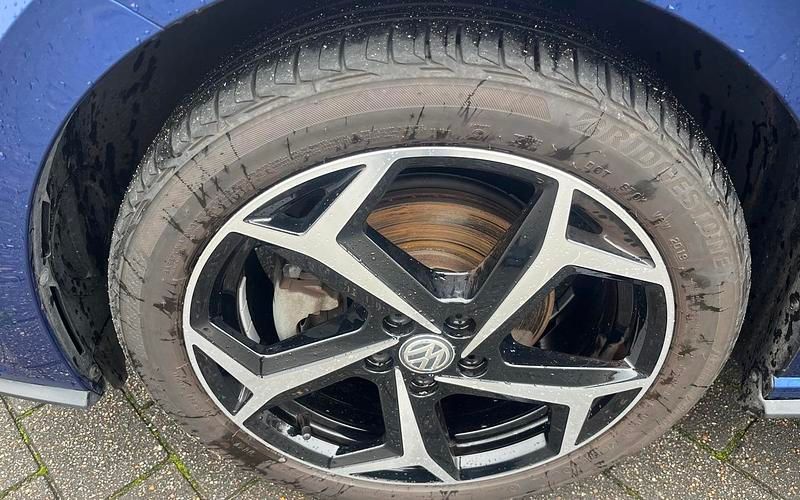 Brugt VW Polo R-line 150 HK (110 kW) 2020 Reef blå metallic & flint gråtitansort/titansort/