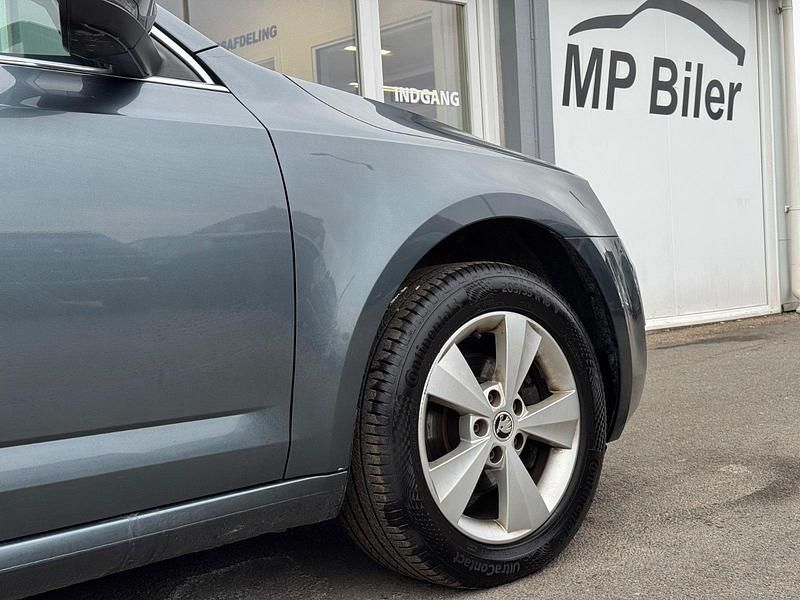 Brugt Skoda Octavia Style 110 HK (80 kW) 2015 Gråmetal Hatchback