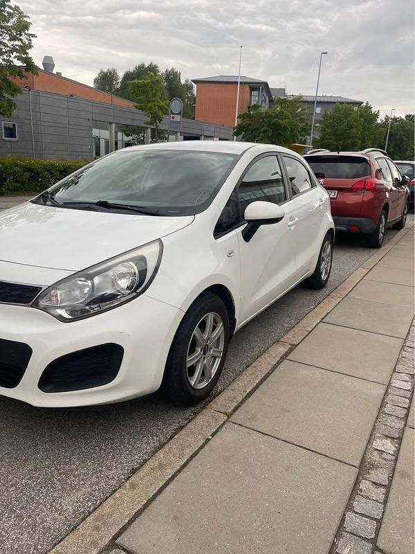 Brugt 2012 Kia Rio Hatchback | 24.999 kr. (Fair pris) - Billede 1/4