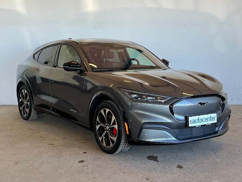Gråmetal Brugt 2021 Ford Mustang Mach-E Extended Range SUV | 289.500 kr. (Super pris) - Billede 1/4