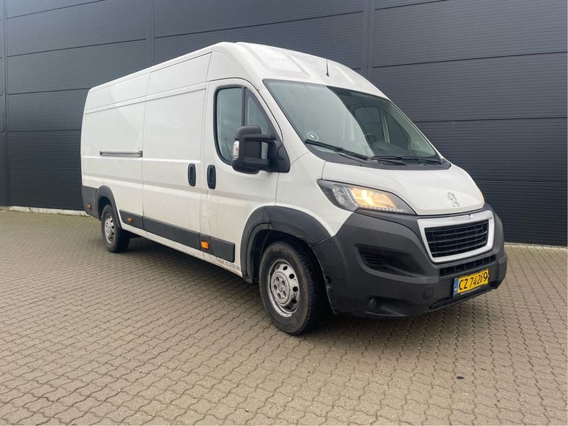 Std. hvid banquise Brugt 2021 Peugeot Boxer Premium Van | 169.900 kr. - Billede 1/4