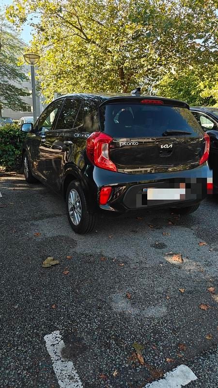 Sort Brugt 2023 Kia Picanto Vision Hatchback | 130.000 kr. (Fair pris) - Billede 1/2