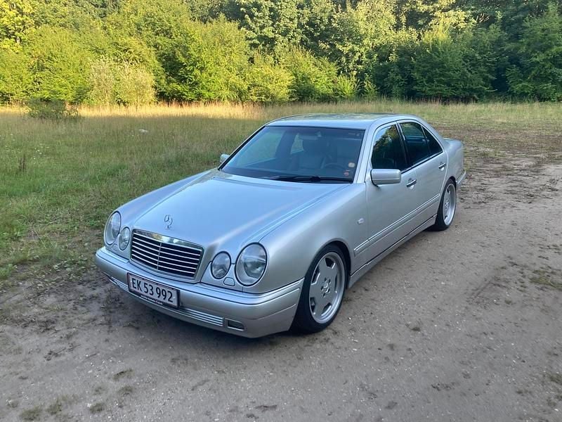 Grå Brugt 1997 Mercedes E280 | 55.000 kr. - Billede 1/4